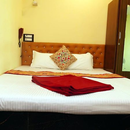 Hotel Golden Plaza Vashi Zewnętrze zdjęcie